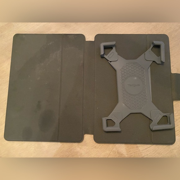 Tablet Case Adjustable - Picture 2 of 3